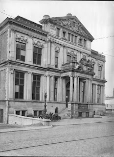 Voorkant van Het Schielandshuis in 1946 (Rijksdienst voor cultureel erfgoed)