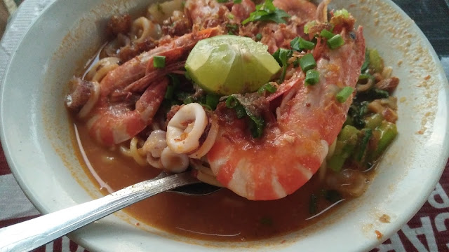 mee rebus, kedai lan ban pecah, ban pecah, tanjung piandang, tenpat menarik di tanjung piandang, lan ban pecah, tempat memanjing di tanjung piandang, port memancing di tanjung piandang, jalan-jalan di tanjung piandang, jalan-jalan cari makan di tanjung piandang, tempat makan di tanjung piandang, jjcm tanjung piandang