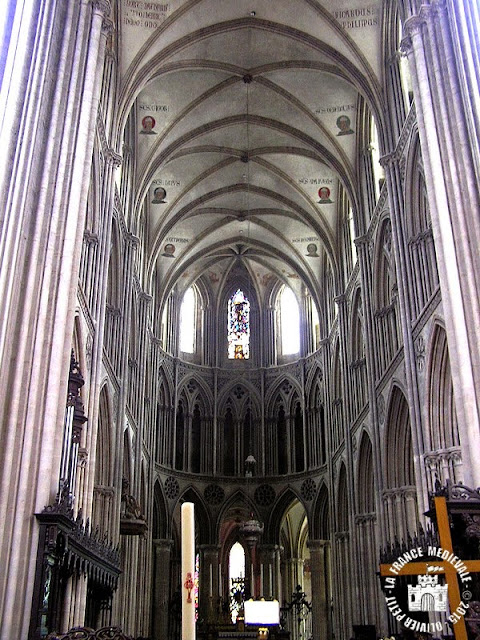 BAYEUX (14) - Cathédrale Notre-Dame (Intérieur)