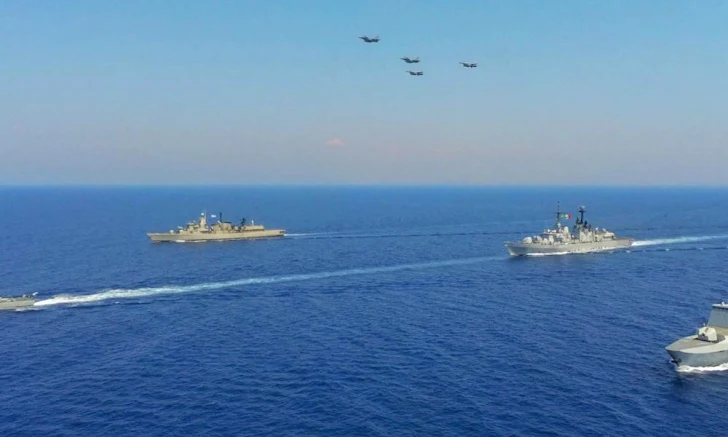 Ρώσοι προς Άγκυρα: «Έλληνες και Γάλλοι θα σας συντρίψουν (photo)