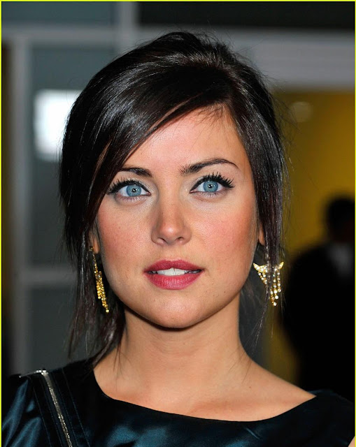 Jessica Stroup HD Wallpapers Free Download