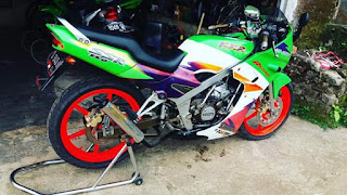 Dijual Ninja VR 2013 Plat D Bararandung