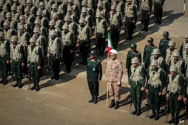 طهران تحذر الاتحاد الأوروبي من"إطلاق النار على نفسه"