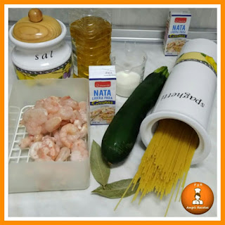 Ingredientes-espaguetis-langostinos-calabacín