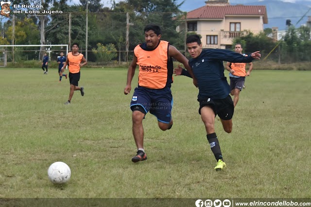 El Lobito goleó al Gaucho en el cuarto amistoso