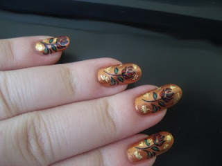 Glam-Rose with gold flakes Nail Art Design