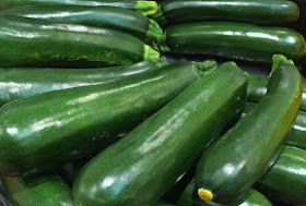 fresh-zucchini-green-vegetable-picture