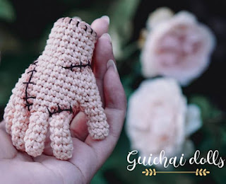 PATRON GRATIS LA COSA | LA FAMILIA ADAMS AMIGURUMI 56616