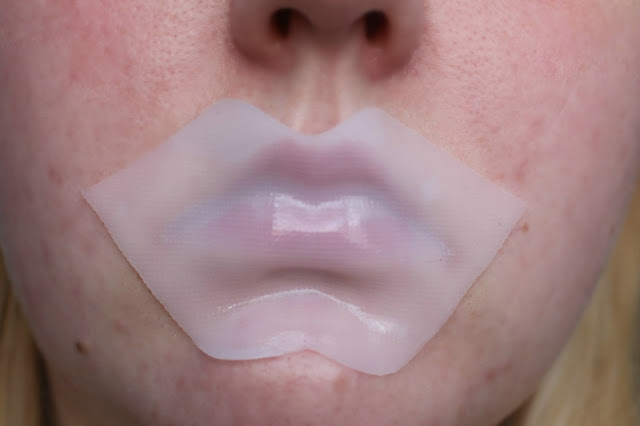 Photograph of the Kiko Intensive Lip Mask in action