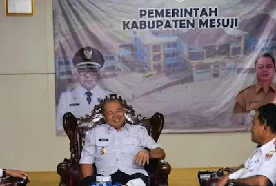 Sekdakab Syamsudin Pimpin Rapat TPKPNS di Lingkungan Pemkab Mesuji