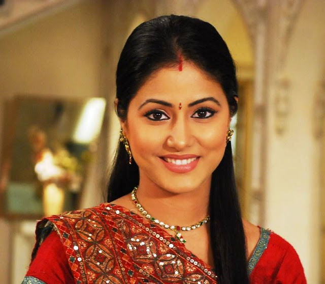 Hina Khan HD Wallpaper