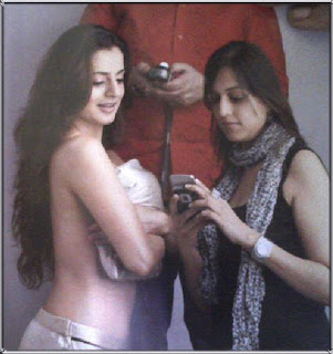 nude bollywood actress,nude amisha patel