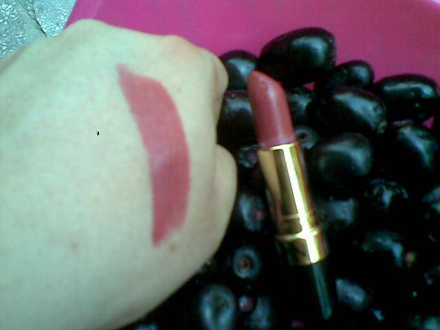 Revlon Superlustrous Lipstick-Berry Rich