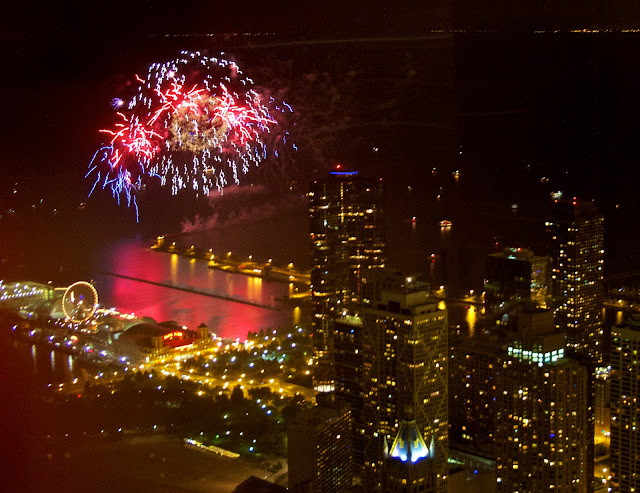 Chicago fireworks. Freelance photographer, Tammy Sue Allen