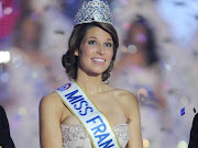 Miss Bretagne, Laury Thilleman, wins Miss France 2011