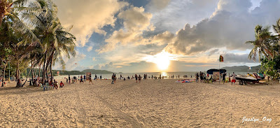 Beautiful Sunset at Patong Beach by Jasslyn_Ong