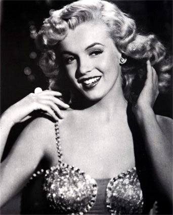 Hollywood Starlet A tie between Elizabeth Taylor and Marilyn Monroe