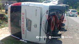 
Ambulance PDI-P Terbalik Di Desa Baringeng
