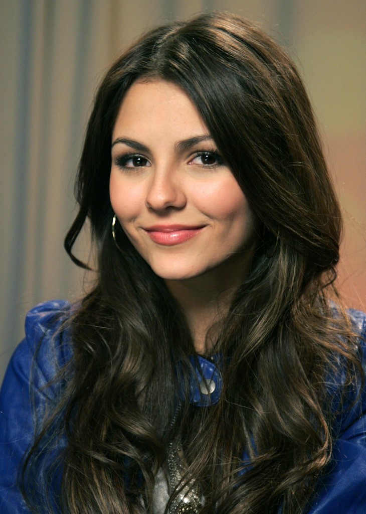 Victoria Justice - Images Hot