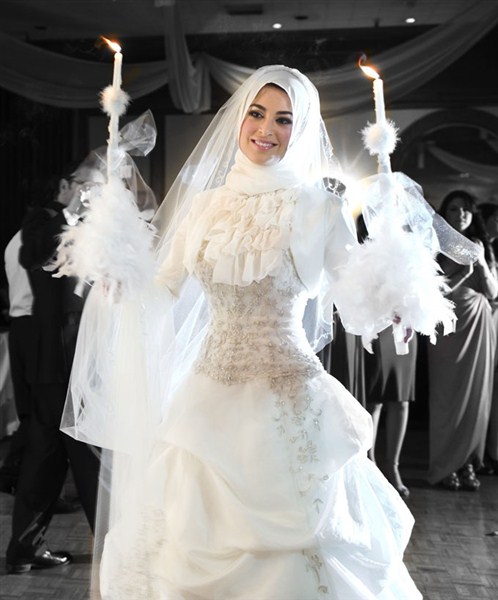 gaun pengantin muslimah yang mewah serta elegan terbaru 2016