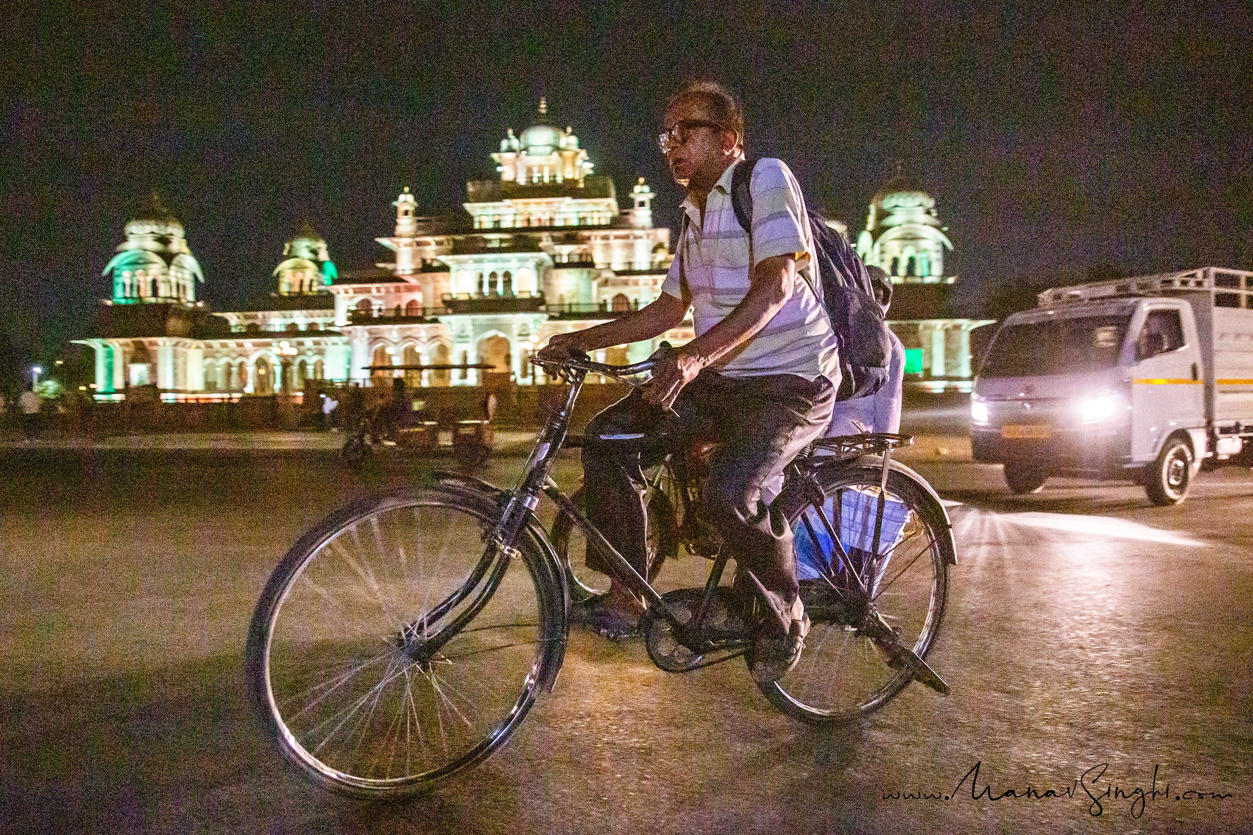 Shot was taken on 27-April-2022 in Front of Albert Hall Museum, Jaipur.