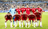 Selección de ESPAÑA - Temporada 2014-15 - De Gea, Sergio Ramos, San José, Busquets, Raúl García y Diego Costa; Azpilicueta, Cazorla, Carvajal, Cesc Fábregas y Koke - FRANCIA 1 (Remy), ESPAÑA 0 - 04/09/2014 - Partido amistoso - París, Francia, estadio de Saint-Denis - Alineación: De Gea, Carvajal, Sergio Ramos, San José, Azpilicueta; Busquets (Iturraspe, 46'), Koke, Cazorla (Isco, 78'), Cesc (Pedro, 66'); Raúl García (Silva, 57') y Diego Costa (Alcácer, 66')