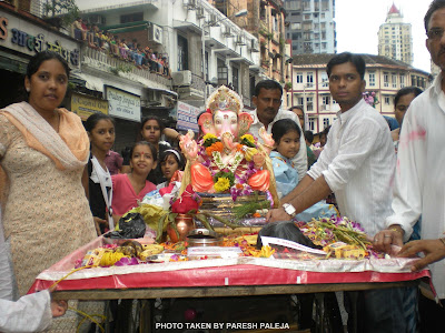 Ganpati Visharajan Darshan Girgaum Chaupati  Dt. 11-09-2011