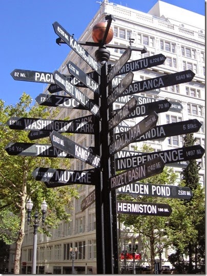 IMG_3298 Milepost Sign at Pioneer Courthouse Square in Portland, Oregon on September 7, 2008