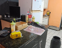 Intervenção Sanitária: pastelaria do Graciliano Ramos fechada em ação da vigilância de Maceió