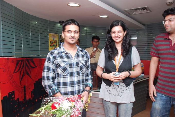 Amit Trivedi and Rhea Kapoor promote Aisha at Radio City Images