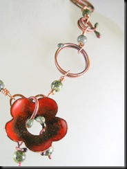 orangeredflowernecklace2