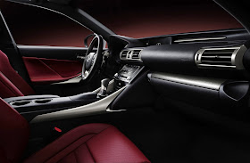 Interior view of the 2014 Lexus IS 350 F-Sport
