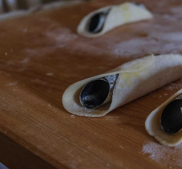 Chiusura cannoli siciliani