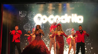 El varieté de Cocodrilo: Trasnoche, Humor y Magia.