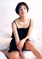 Ryoko Hirosue Picture