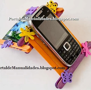 http://portaldemanualidades.blogspot.com.es/2011/06/sosten-para-celular.html