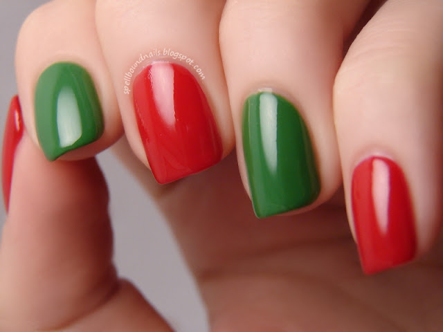 nails nailart nail art polish mani manicure Spellbound Christmas border borders dots dotted dotting red green holiday Sinful Colors Exotic Green Wet n Wild I Red a Good Book simple easy