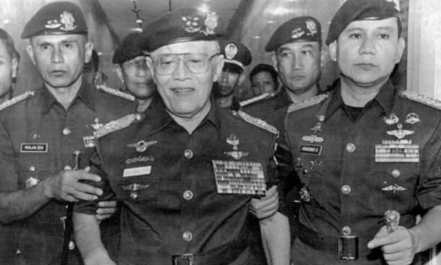 AH Nasution, Jenderal Besar Yang Selamat Dari Peristiwa G 