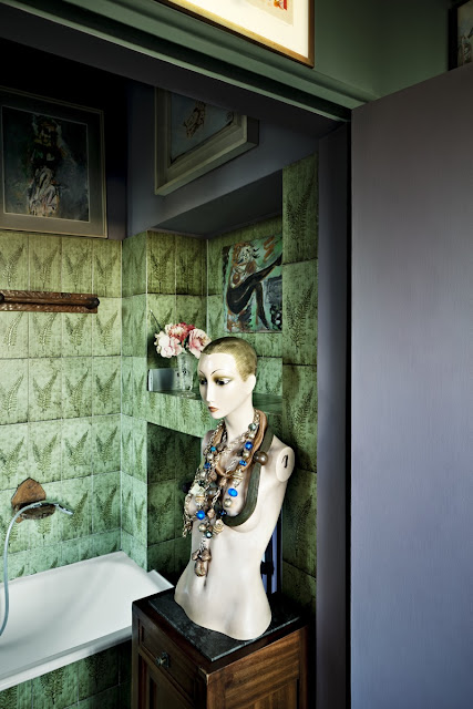 Photography by Beppe Brancato for D REPUBBLICA (via Nest of Pearls)