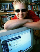 5 Hacker Hebat yang Membobol Nasa dan Pemerintahan Amerika | Choliknf1998.blogspot.com