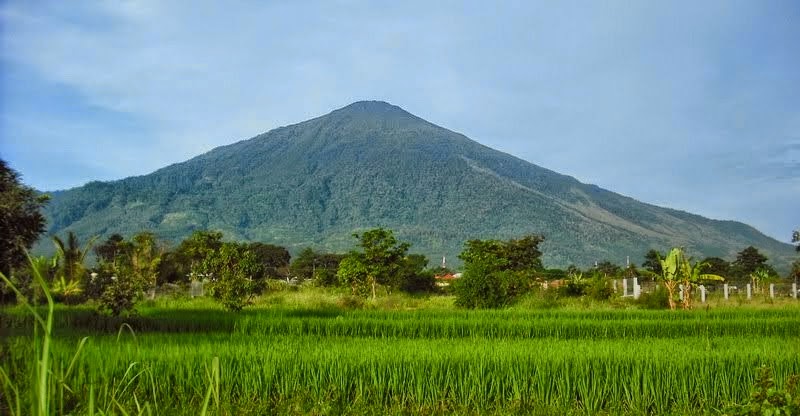 Pengertian, Bentuk, Ciri Gunung Api Strato (Stratovolcano 