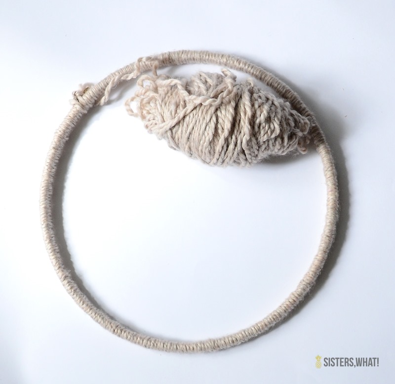 fall wreath wrap yarn tutorial 1