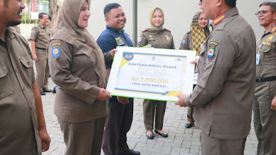 Anggota Satpol PP Kota Tangerang Dapat Bantuan Modal Usaha