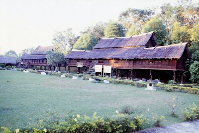 Suku Biduanda Lela Maharaja Waghih Kota: RUMAH MELAYU 