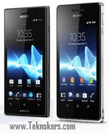 adu xperia acro s vs xperia V, lebih bagus mana acro s atau xperia V, perbandingan ponsel android tangguh anti air dan debu acro s dan v