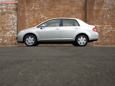 2007 Nissan Versa Sedan