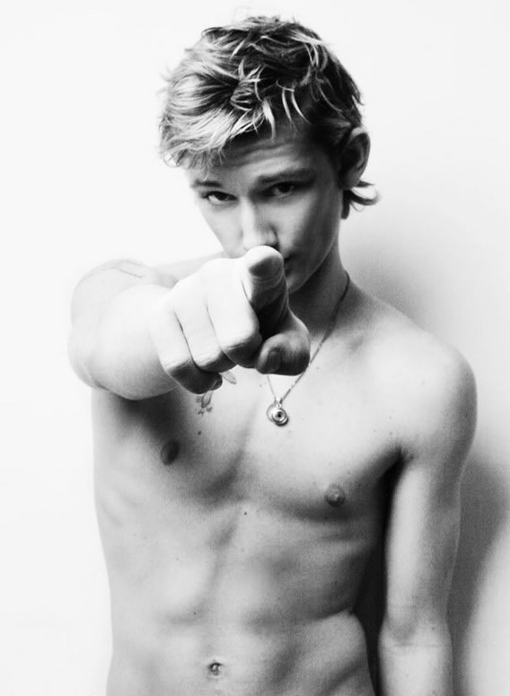 Hump Day Hunk Alex Pettyfer