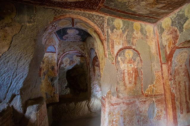 Affreschi in una chiesa rupestre della Ihlara valley-Cappadocia