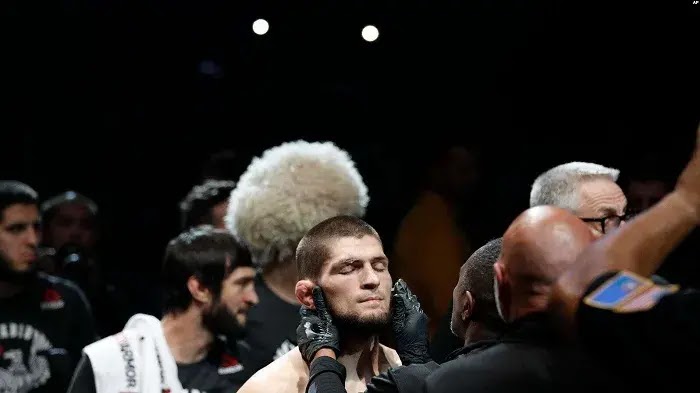 Kalahkan Gaethje, Khabib Nurmagomedov Umumkan Pensiun dari UFC 254