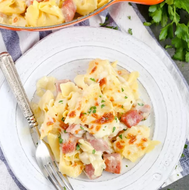 One Pan Ham & Cheese Tortellini #pasta #dinner